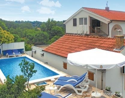 Apartmani Bojić, privatni smeštaj u mestu Herceg Novi, Crna Gora - IMG_4041
